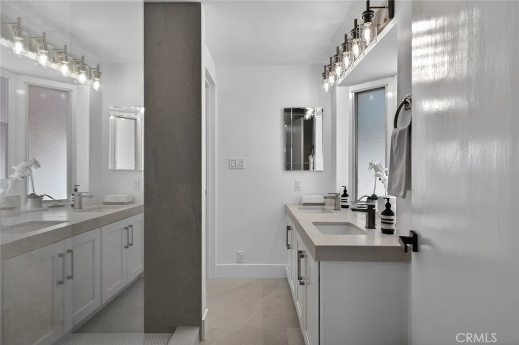 Additional image 17 of 428 Cabrillo Ter, Corona Del Mar, CA 92625