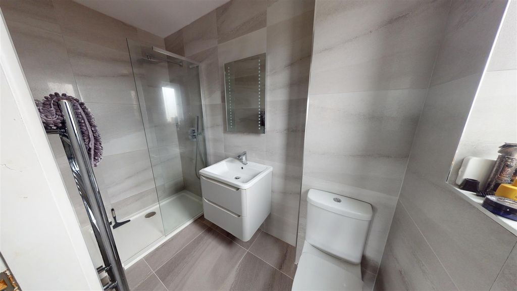 Additional image 16 of 5 bed detached house for saleVictoria Drive, Northowram, Halifax HX3