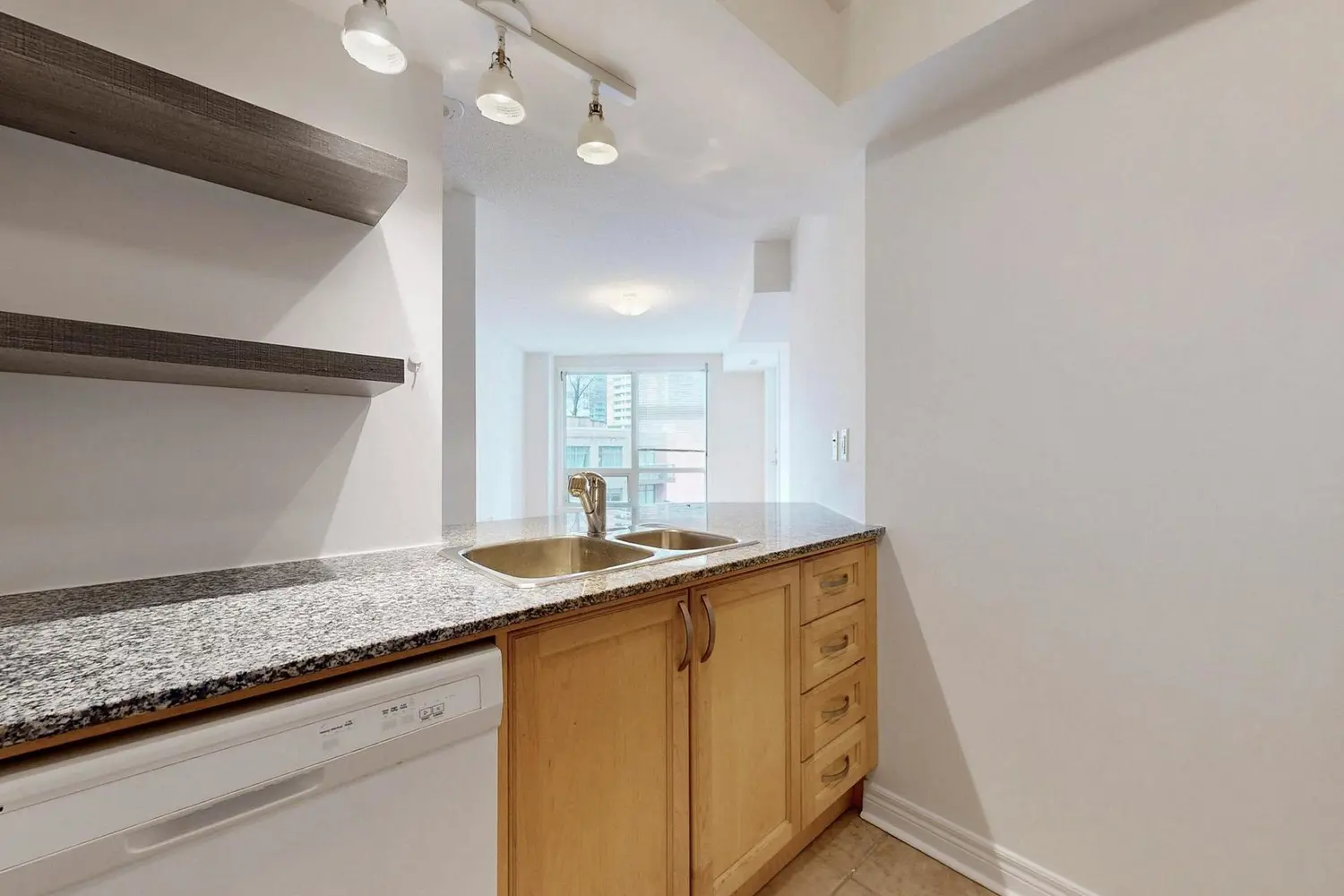 Additional image 8 of 100 Hayden Street 812