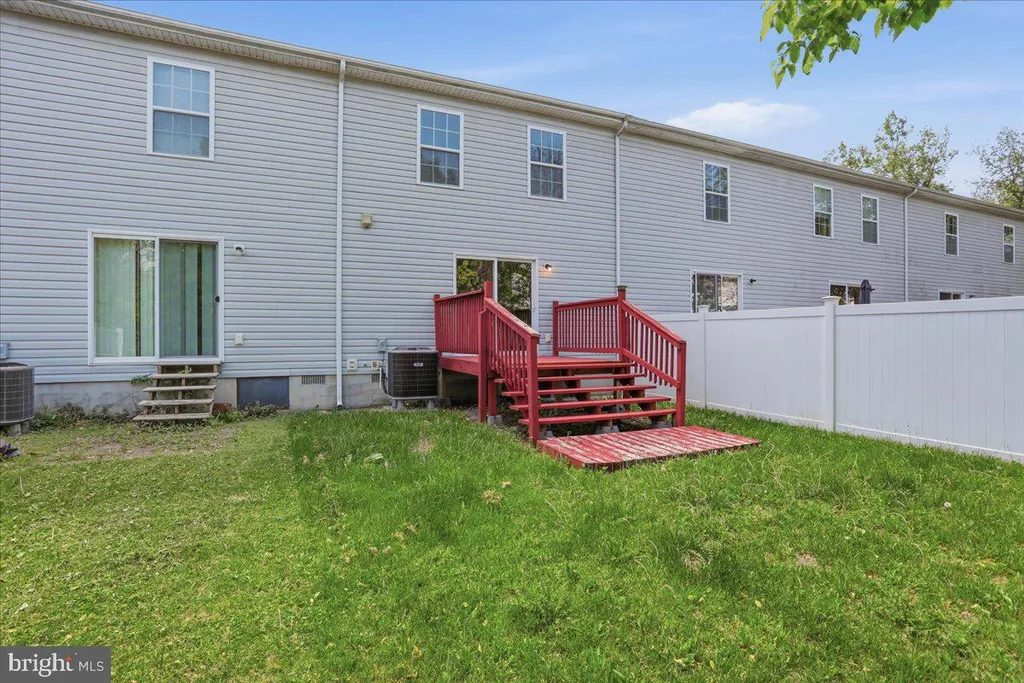 388 Dorothy Court, Inwood, WV 25428