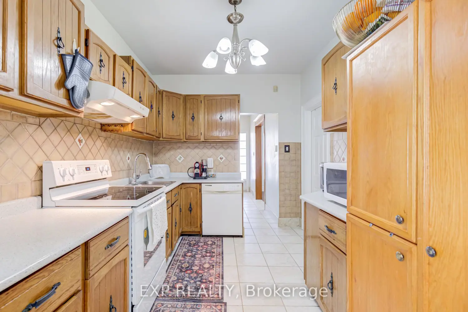 444 Maybank Avenue photo 3