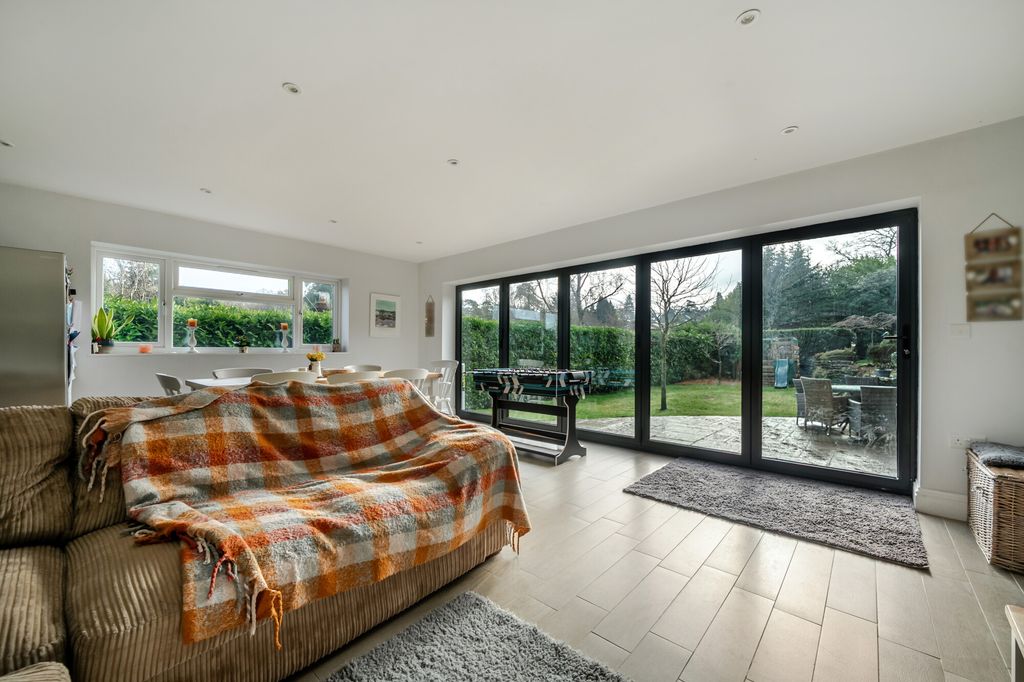 Additional image 10 of 4 bed detached house for saleClovelly Road, Hindhead GU26