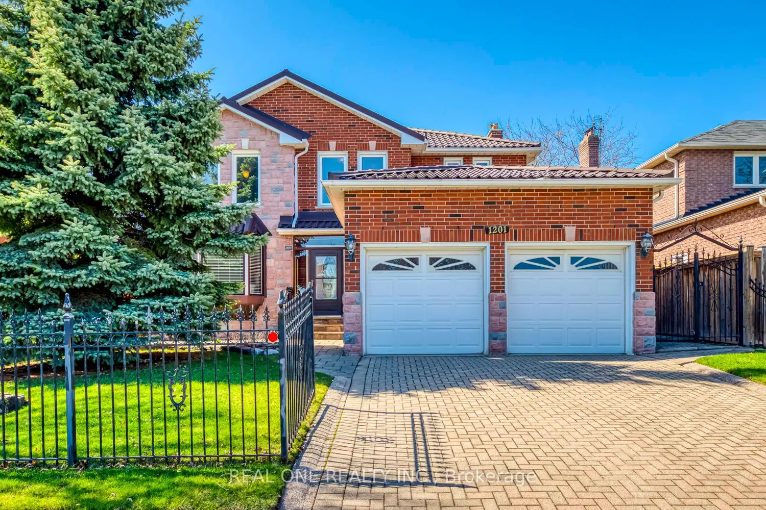 1201 Creekside Drive