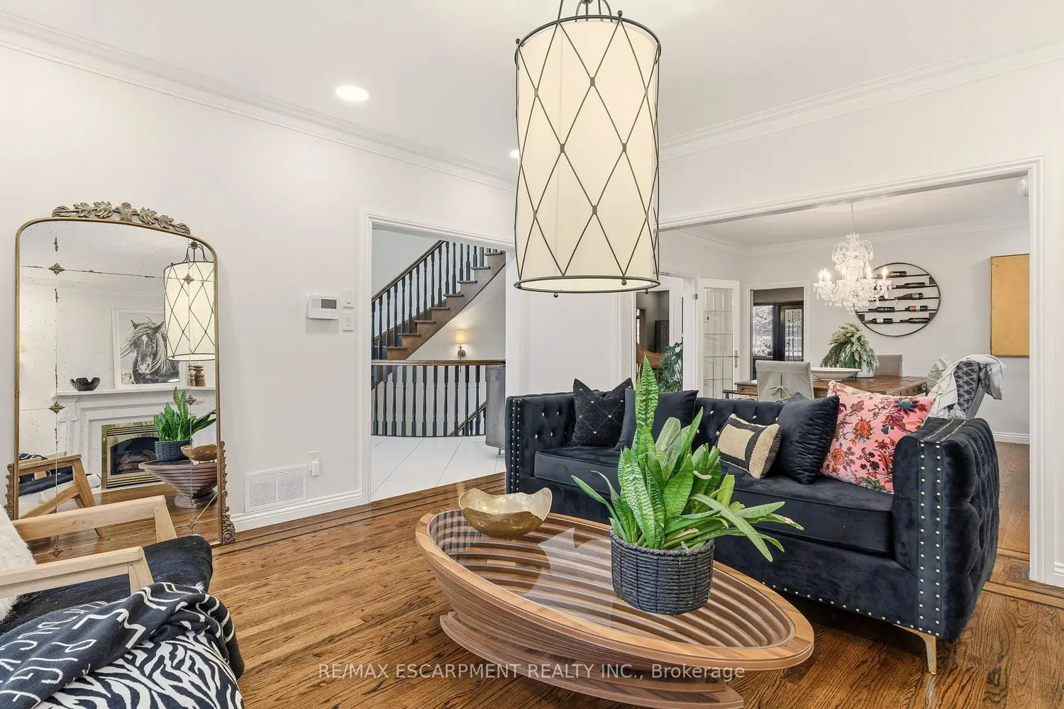 82 Maple Drive photo 5