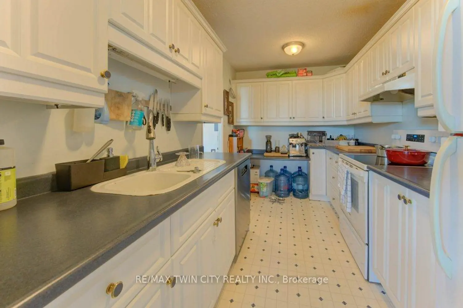 Additional image 16 of 225 Harvard Place 509