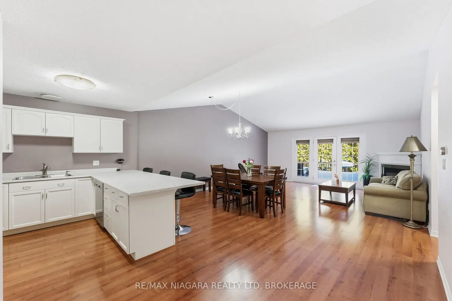 Additional image 7 of 2684 Mewburn Road 17
