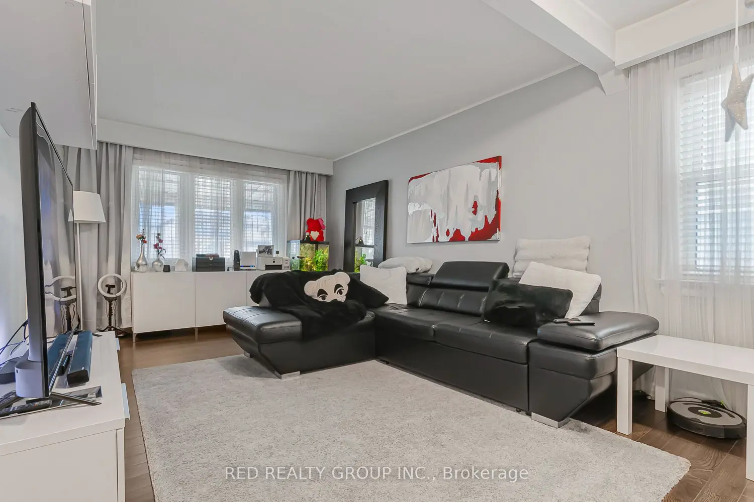 81 Grovedale Avenue photo 5