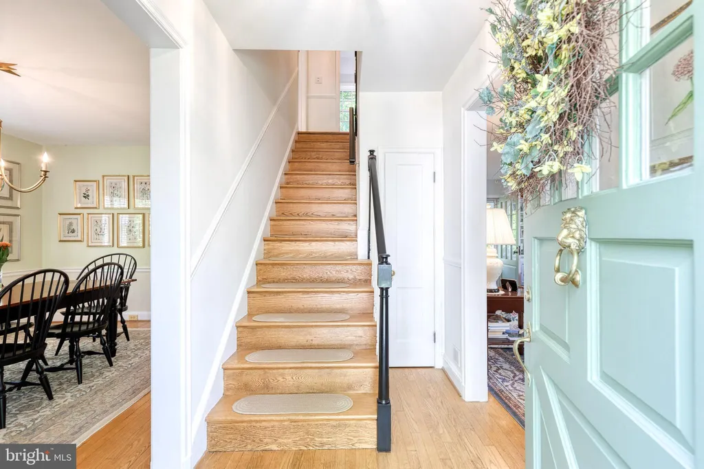 325 Broadmoor Road, Baltimore, MD 21212 photo 4