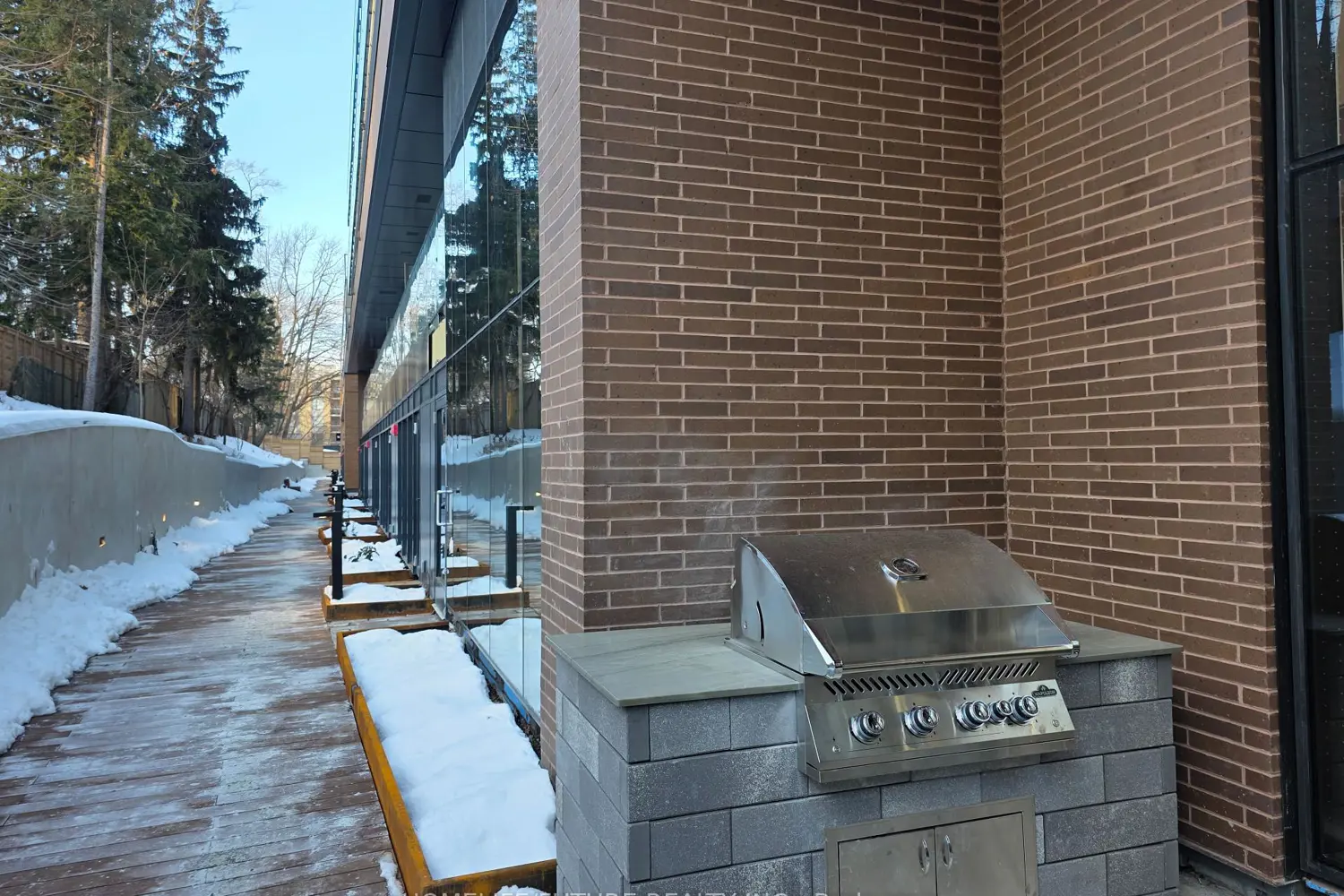 Additional image 19 of 1720 Bayview Avenue 430