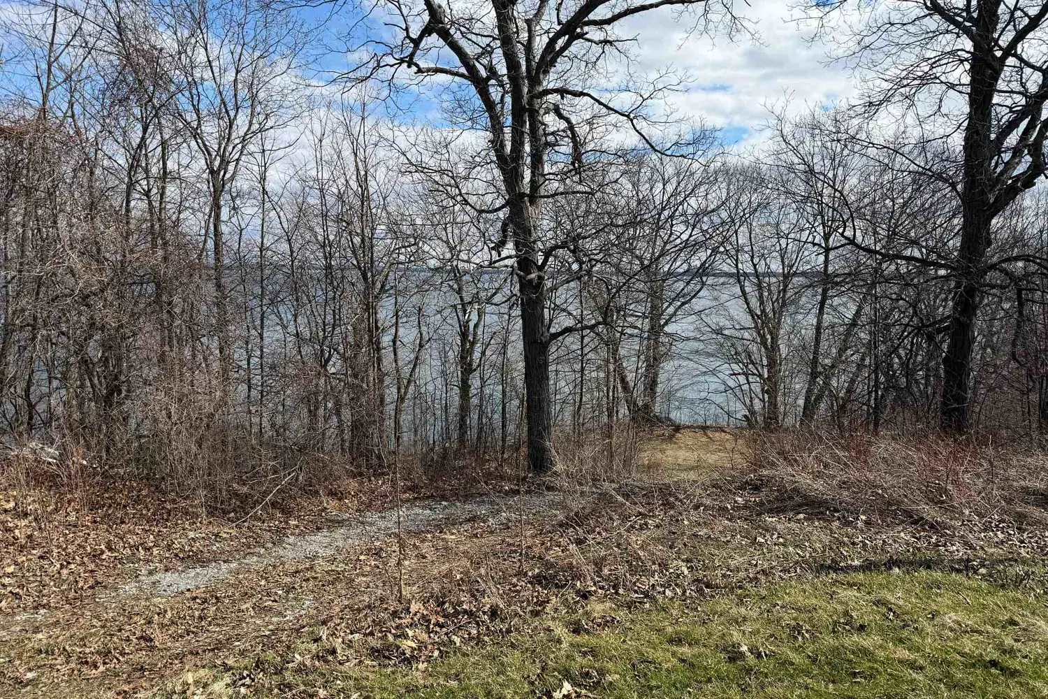 Additional image 4 of 2458 Howe Island Drive