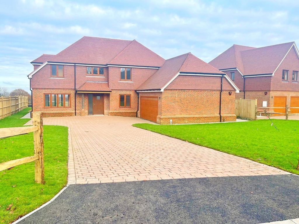 4 bed detached house for saleRolling Fields View, Newick Lane, Heathfield, East Sussex TN21