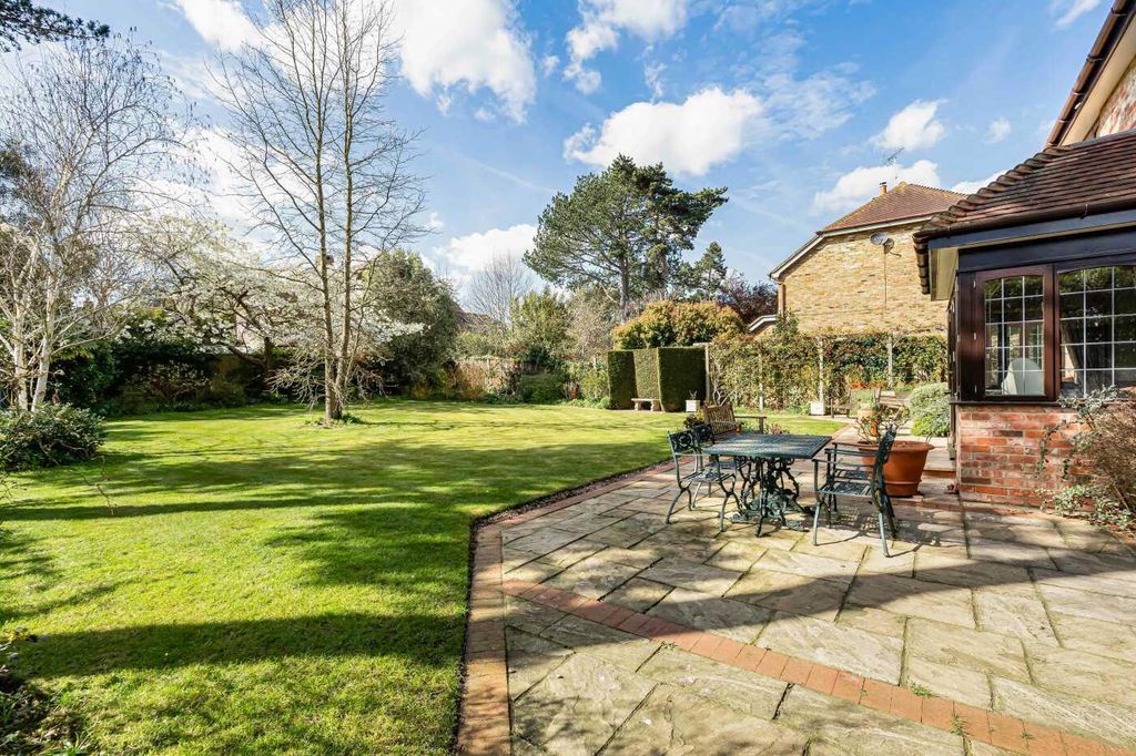 Additional image 23 of 5 bed detached house for saleGreen Lane, Henley-On-Thames RG9