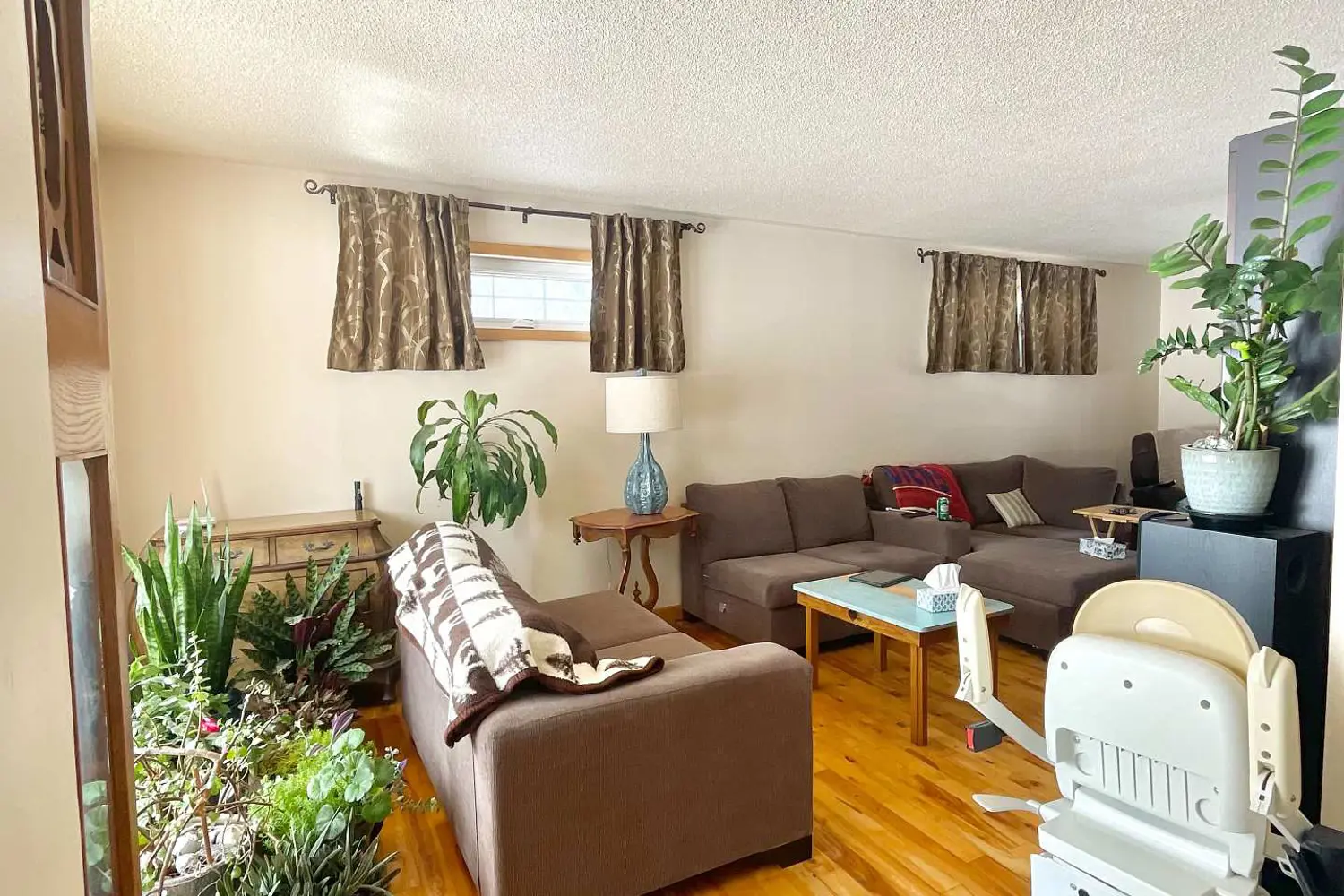 9588 Ardagh Crescent