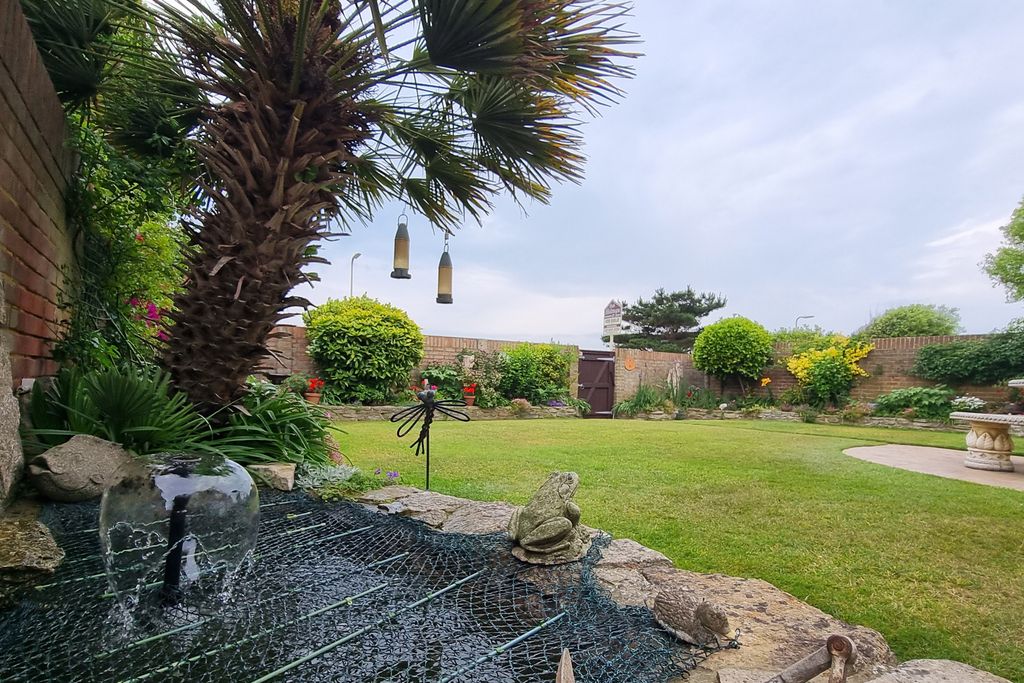 Additional image 23 of 3 bed detached house for saleHayling Island, Hampshire PO11