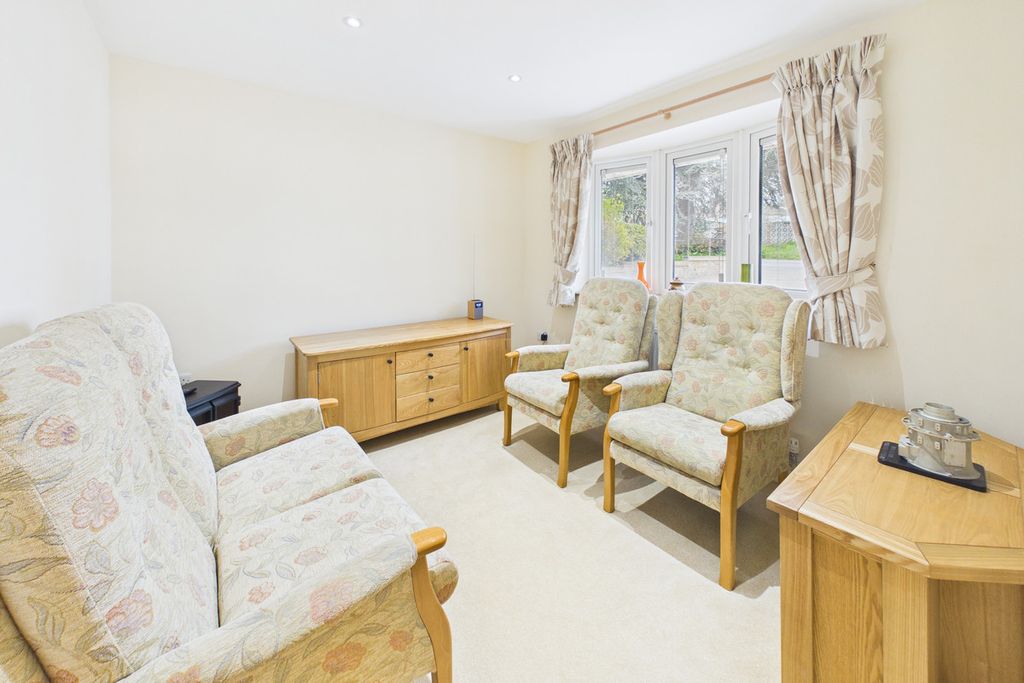 Additional image 10 of 4 bed detached house for saleGreen End Road, Hemel Hempstead HP1