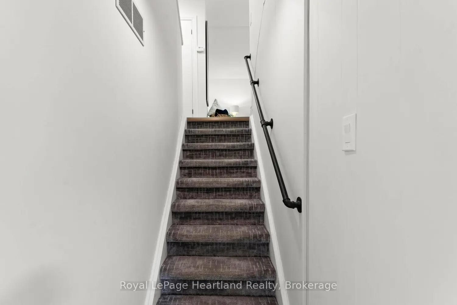 Additional image 16 of 17 Suncoast Drive