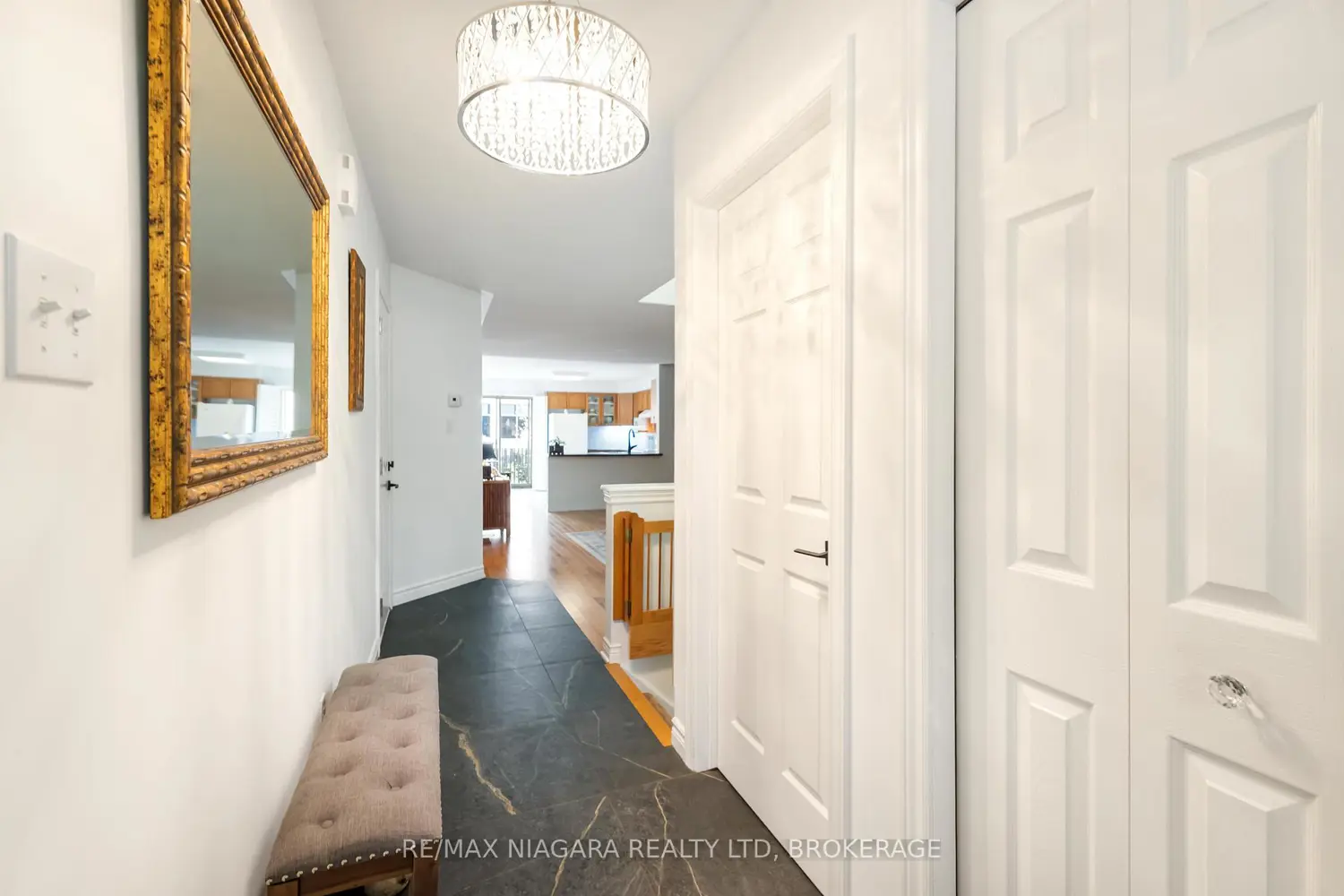 165 Main Street 14 photo 5