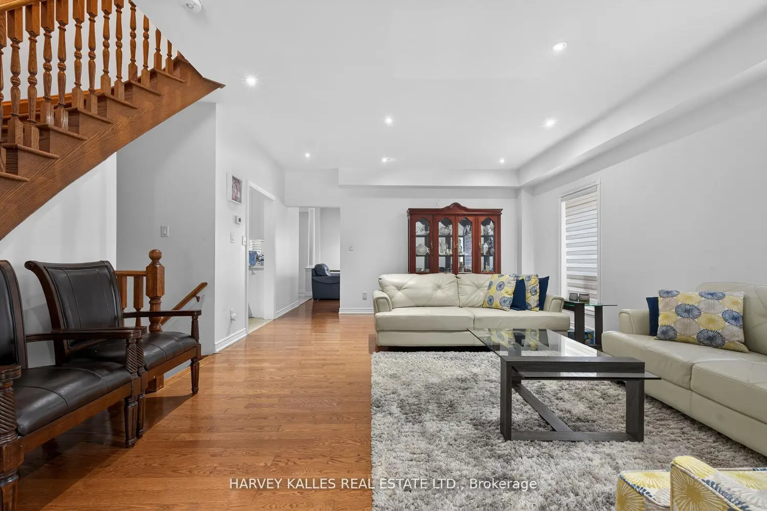 60 Wolfson Crescent photo 3