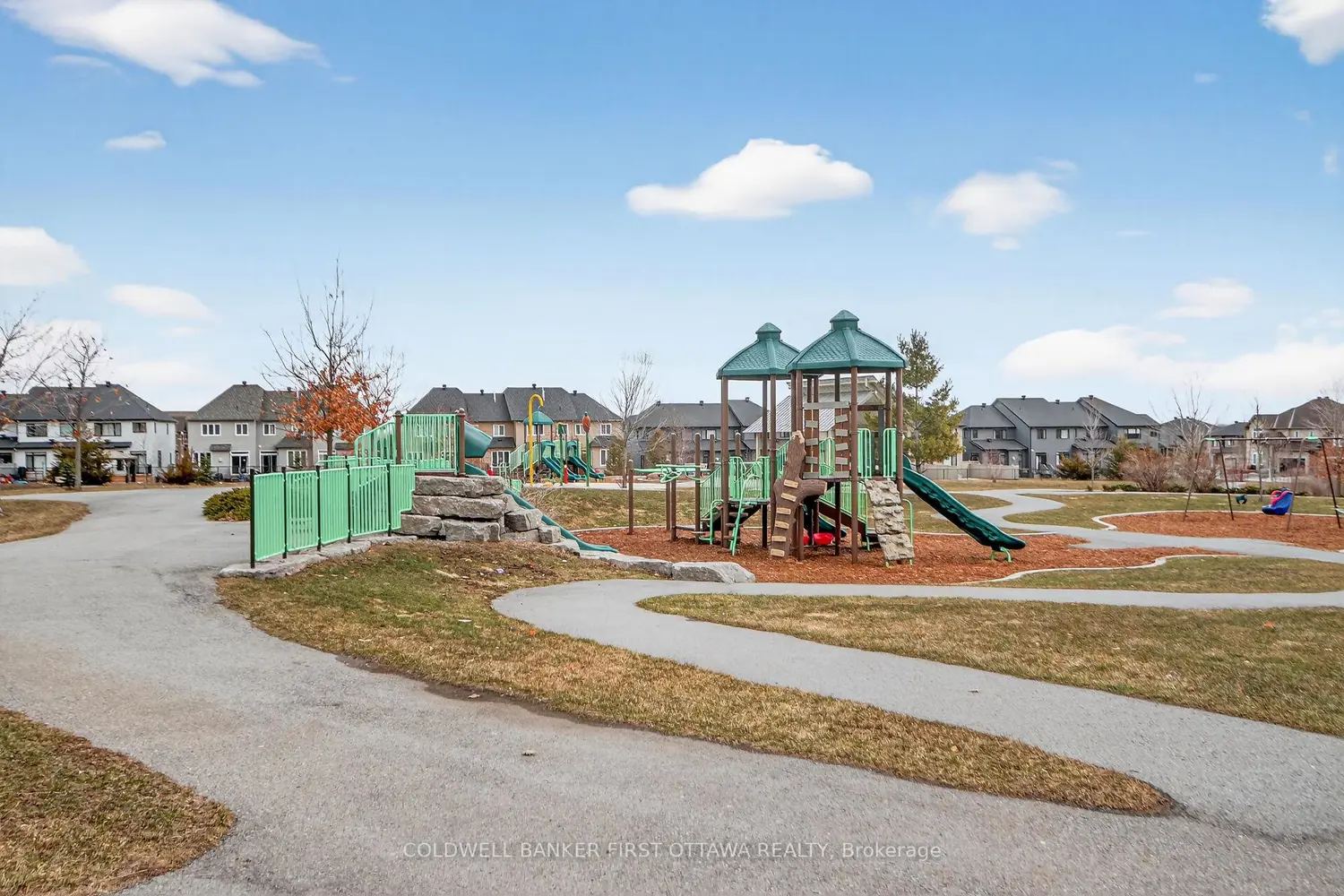 Additional image 19 of 906 Littlerock Street