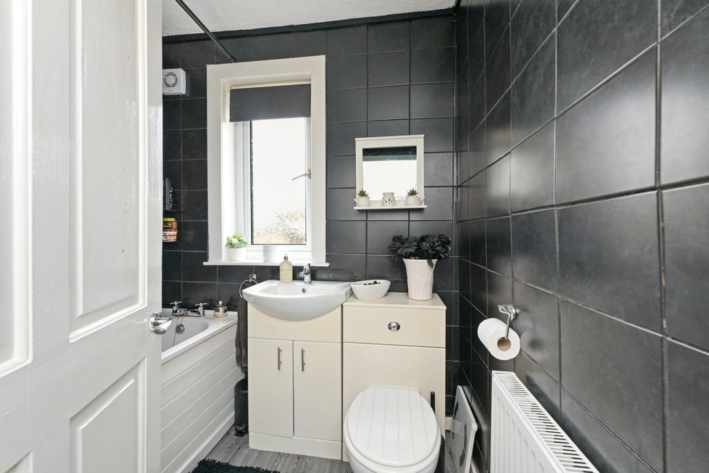 Additional image 15 of 4 bed semi-detached house for sale44 Hillside Crescent South, Gorebridge EH23