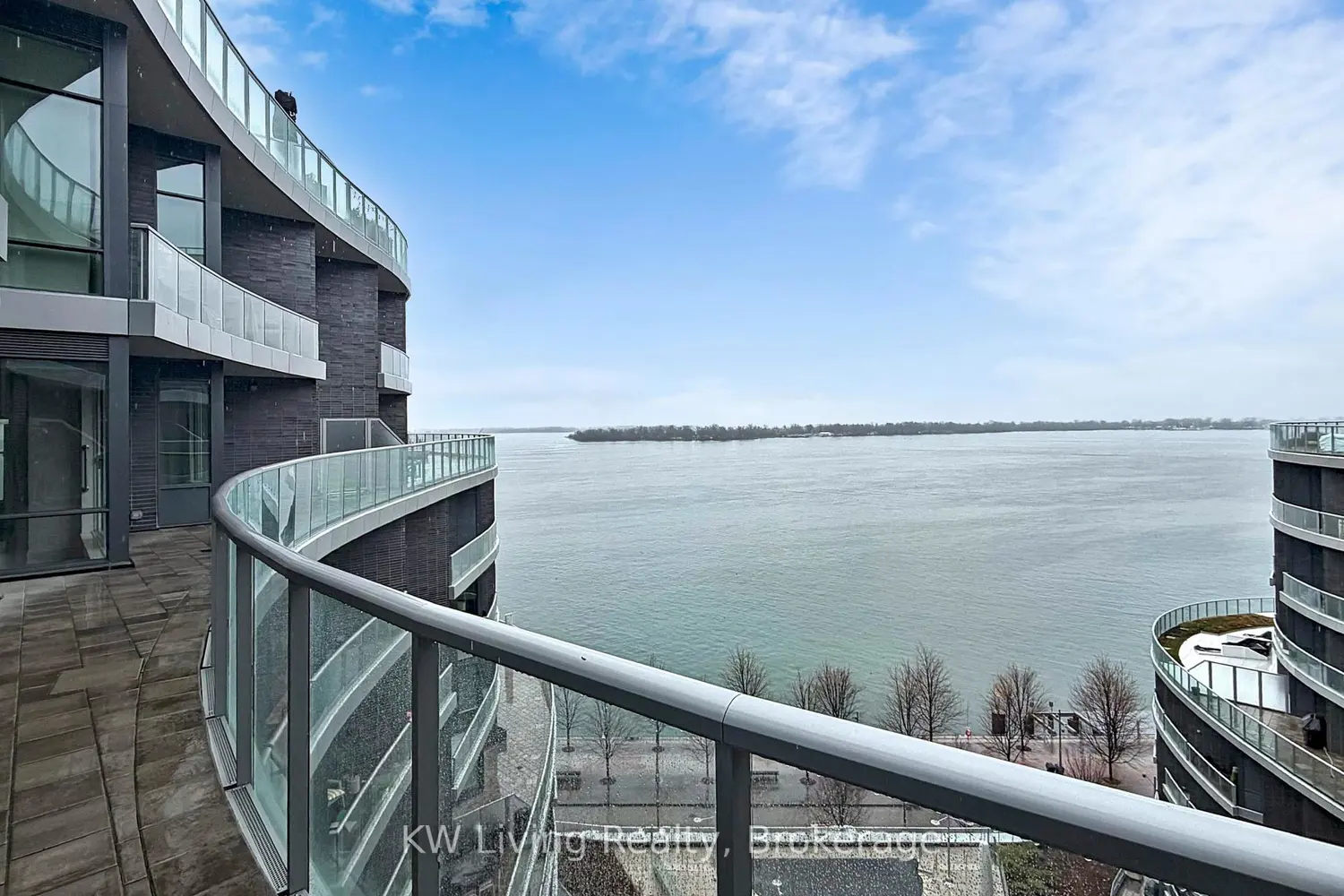 Additional image 2 of 1 Edgewater Drive Gph 12