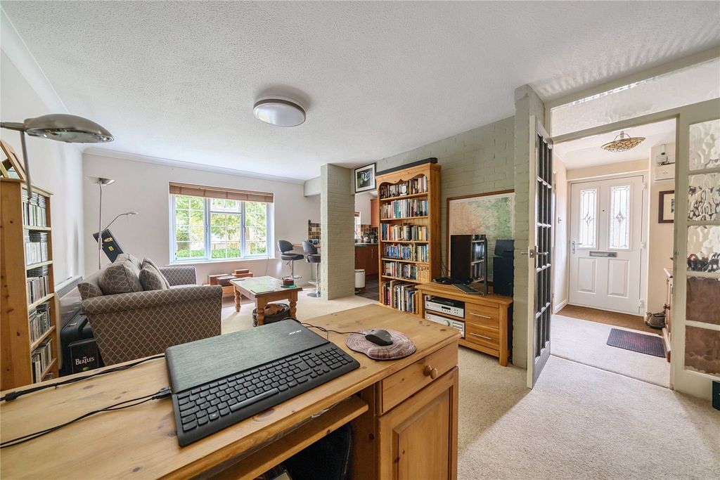 Additional image 10 of 1 bed flat for saleHindhead, Surrey GU26
