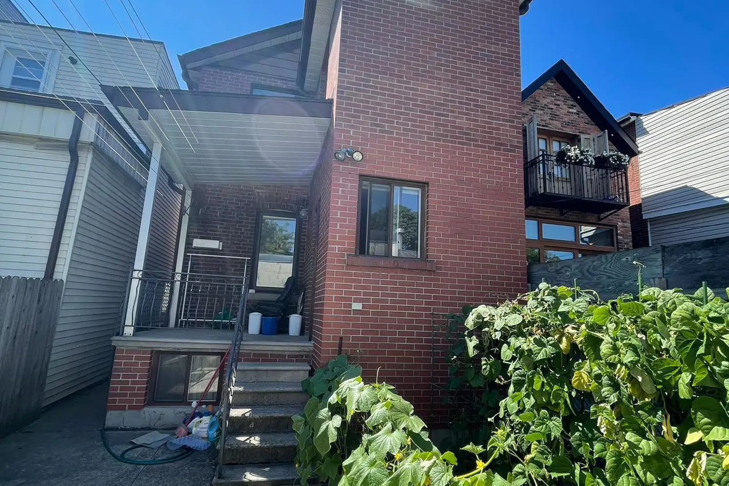 543 Crawford Street photo 5