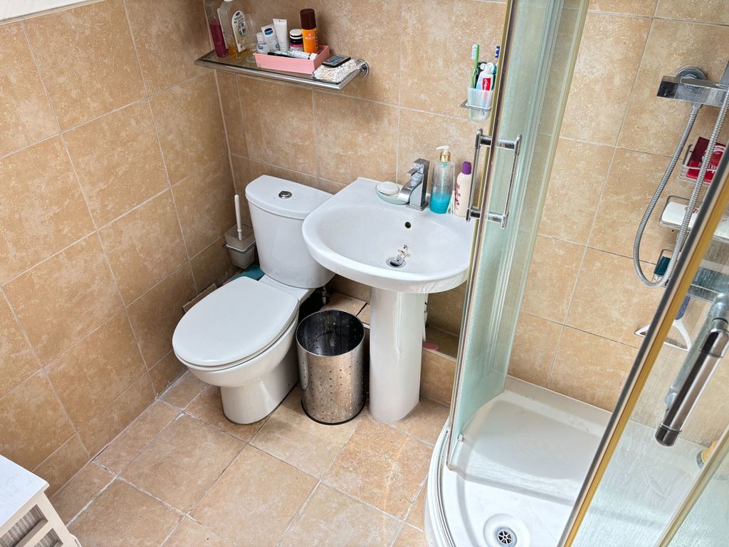 Additional image 10 of 3 bed maisonette for saleFourdrinier Way, Hemel Hempstead HP3