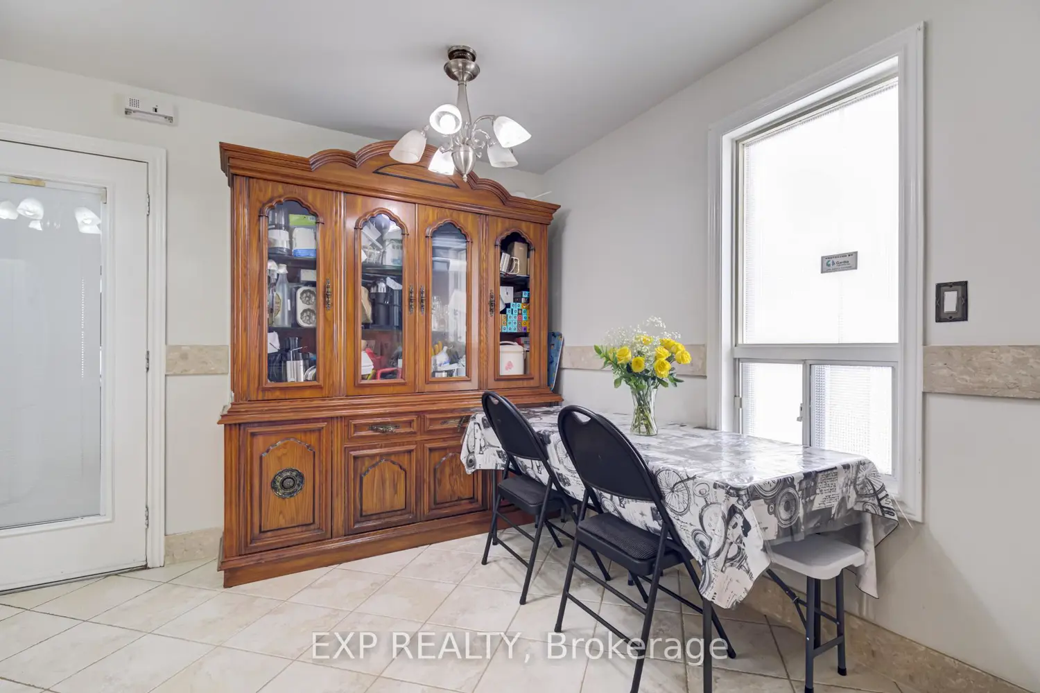 444 Maybank Avenue photo 4