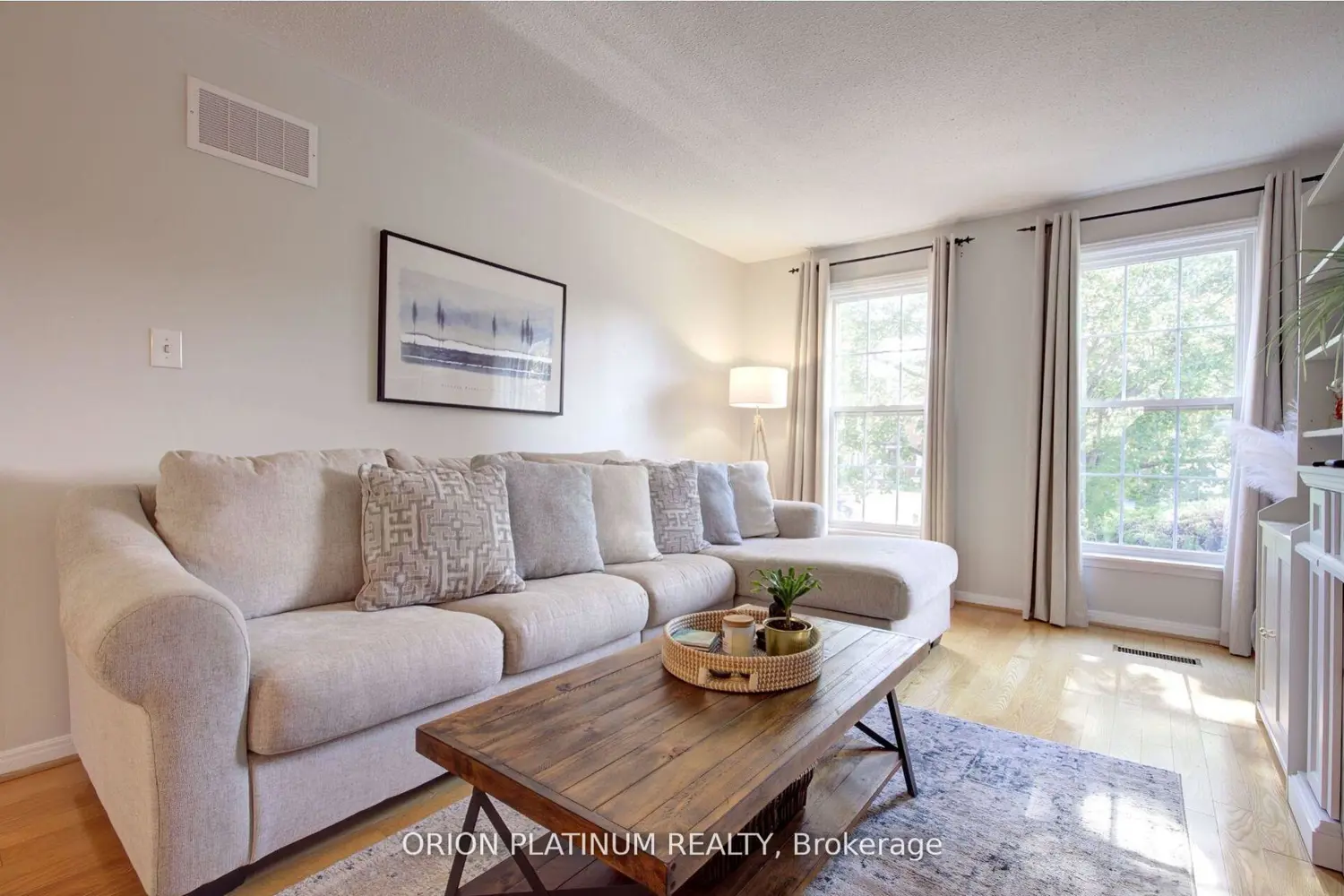 1706 Branchwood Park photo 5