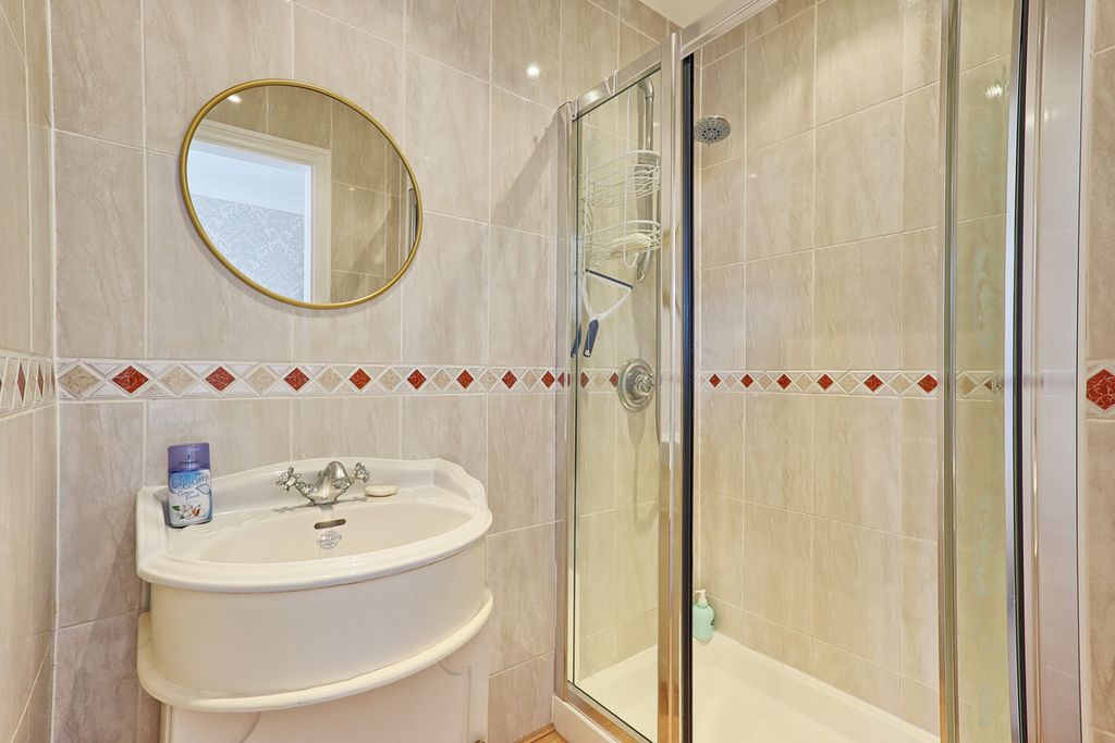 Additional image 32 of 6 bed detached house for saleErnest Road, Emerson Park RM11