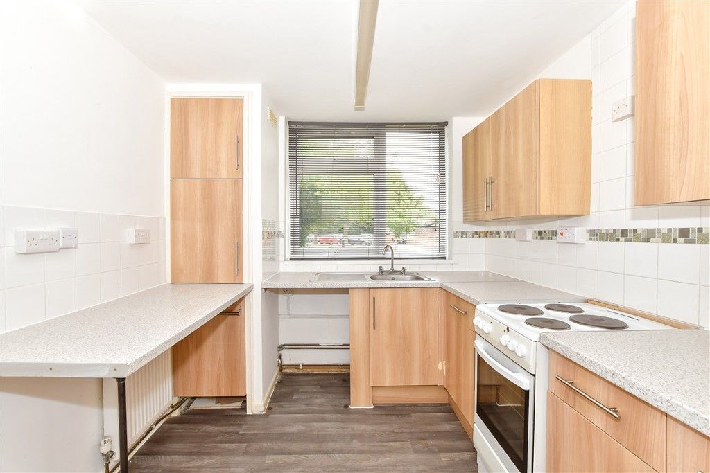 Additional image 4 of 2 bed flat for saleJuniper Square, Havant, Hampshire PO9