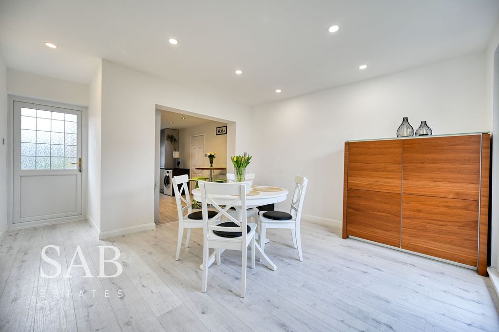Additional image 6 of 4 bed detached house for saleKingsash Drive, Hayes UB4