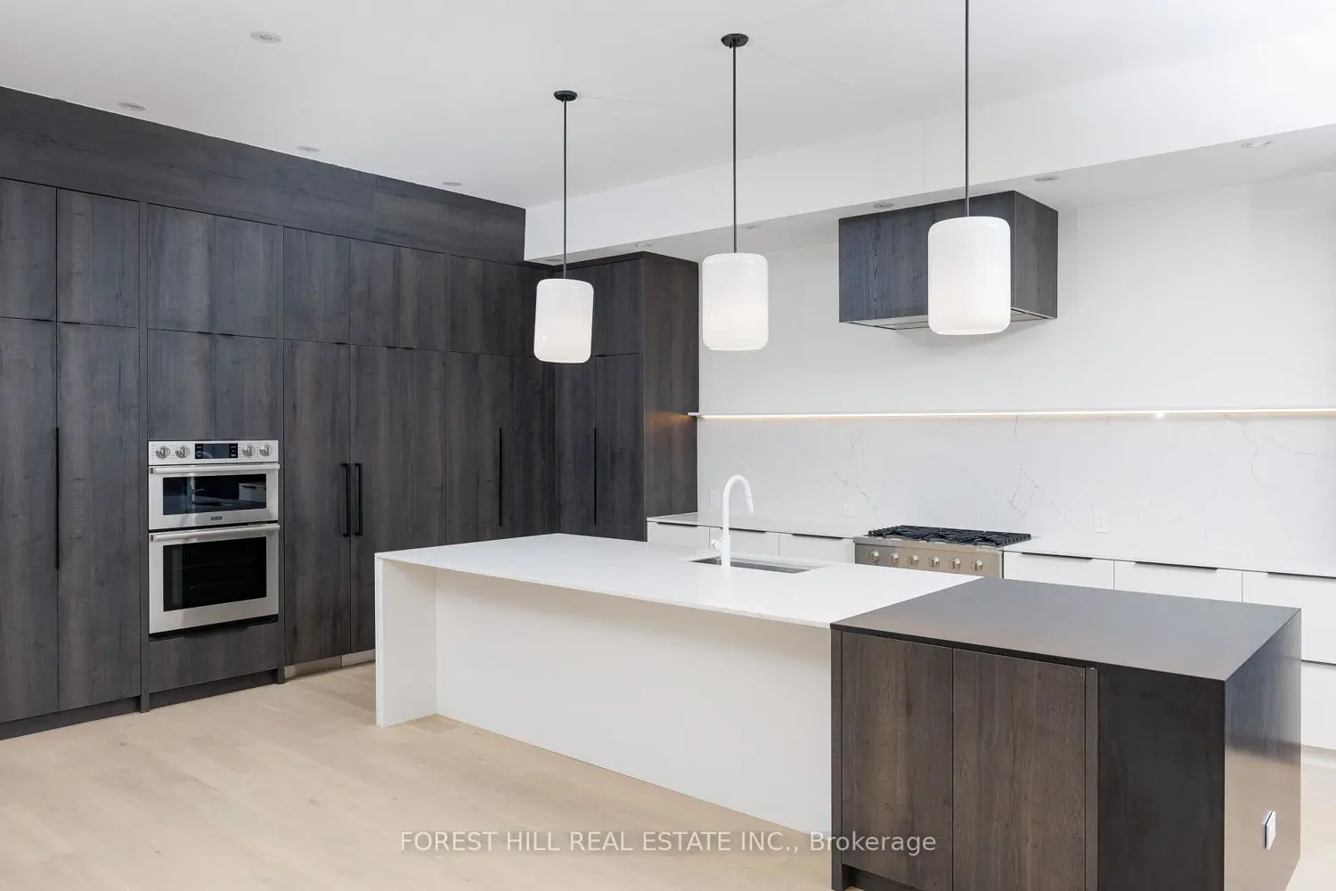 170 Ranee Avenue photo 2