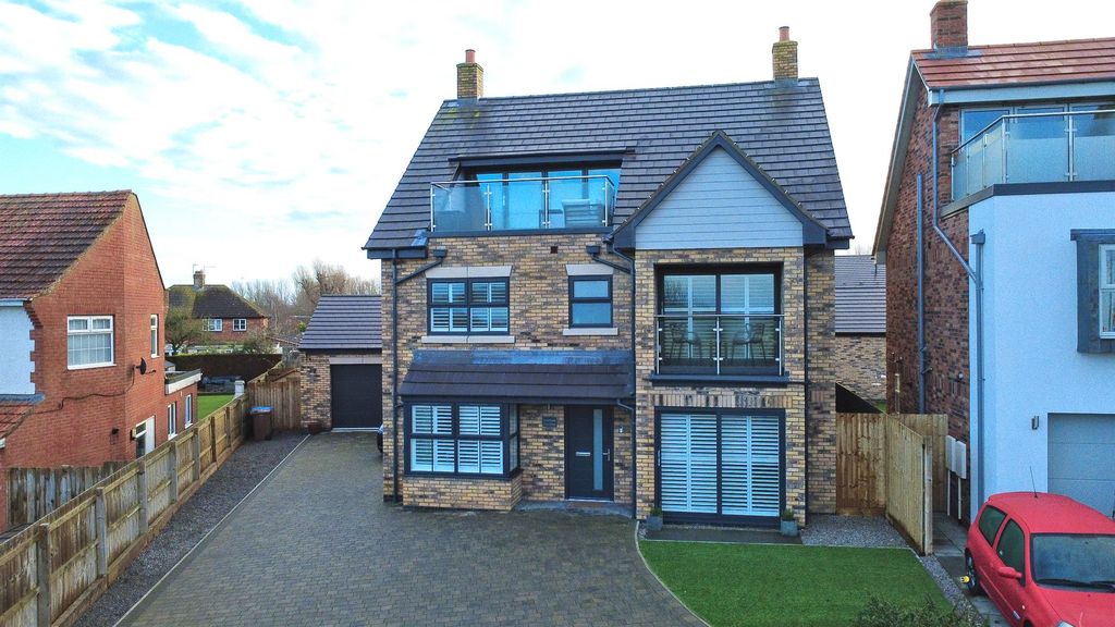 Additional image 31 of 5 bed detached house for saleEyre Grove, Hornsea HU18