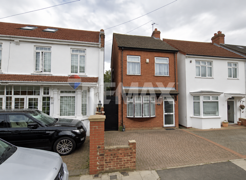 Inglehurst Gardens, Ilford IG4