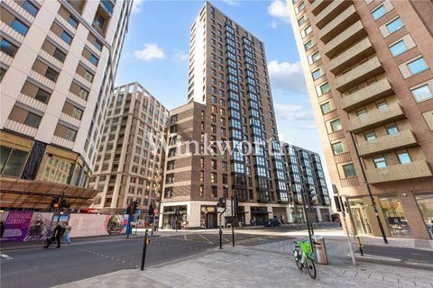 Station Road, London N17