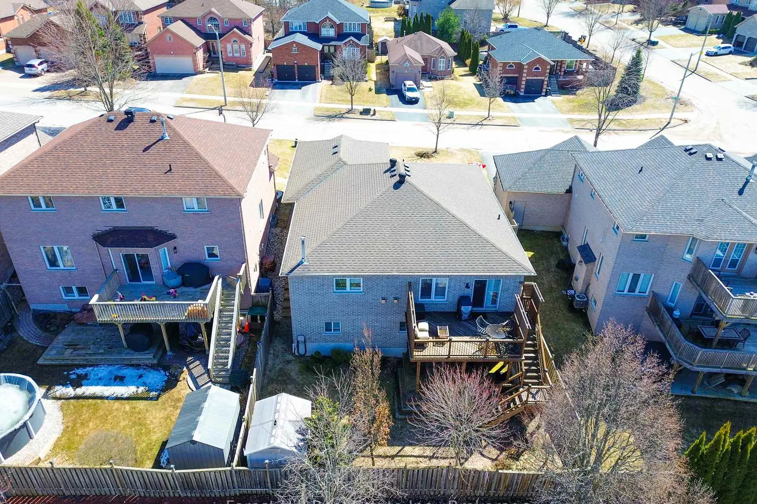 68 Silver Trail photo 2