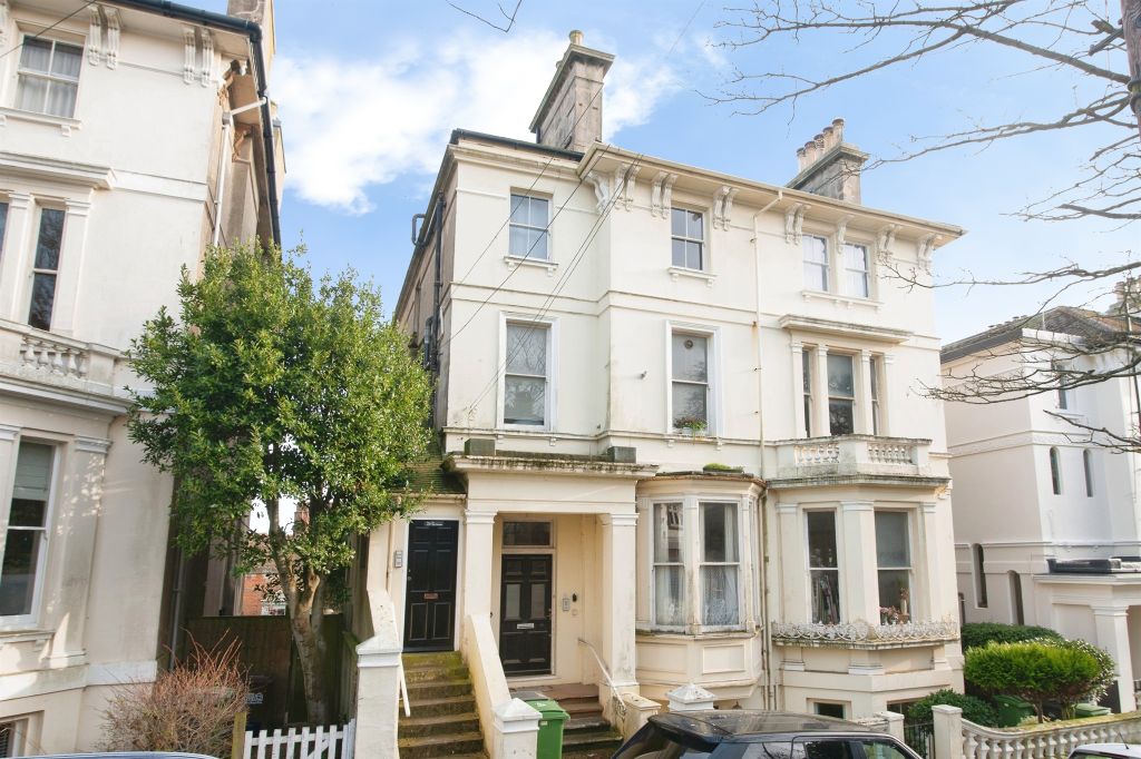 4 bed maisonette for saleThe Mount, St. Leonards-On-Sea TN38
