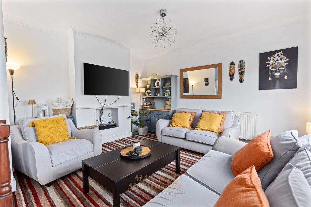 Additional image 7 of 2 bed maisonette for saleBrighton Road, Horley RH6