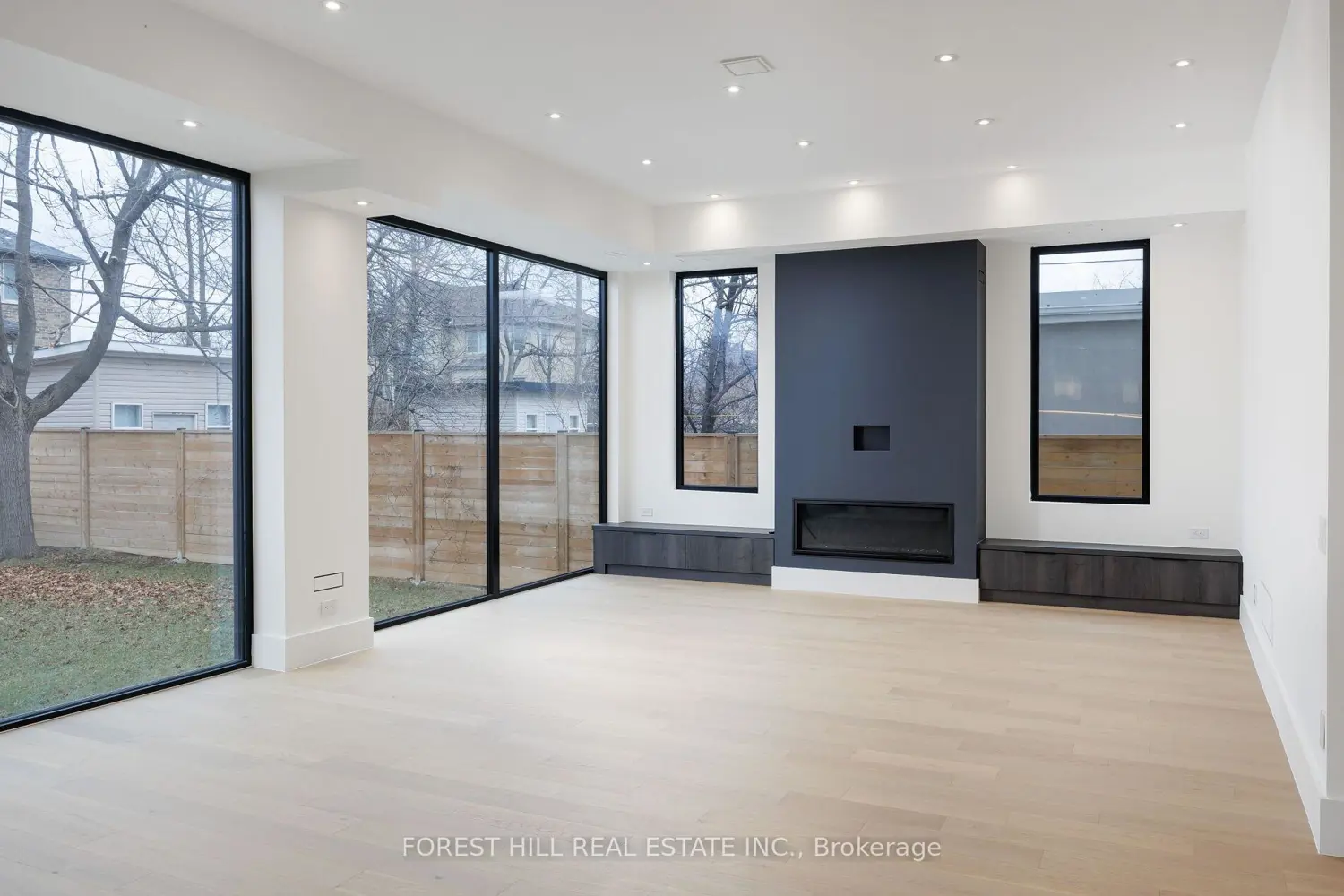 170 Ranee Avenue photo 5
