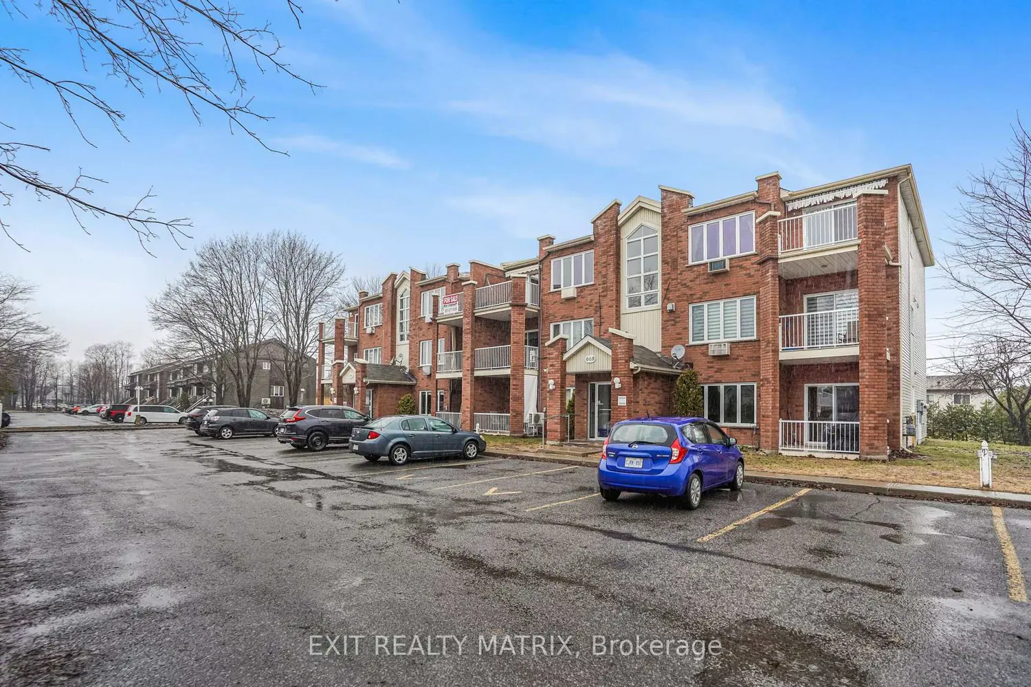 669 Spence Avenue 4