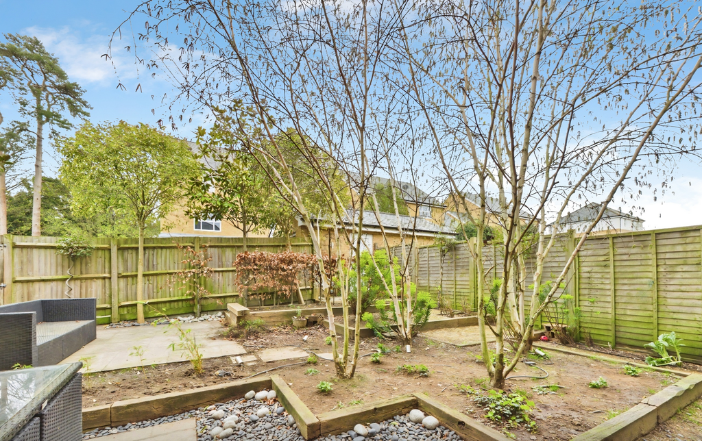 Additional image 9 of 5 bed detached house for saleTimms Close, Horsham, West Sussex RH12