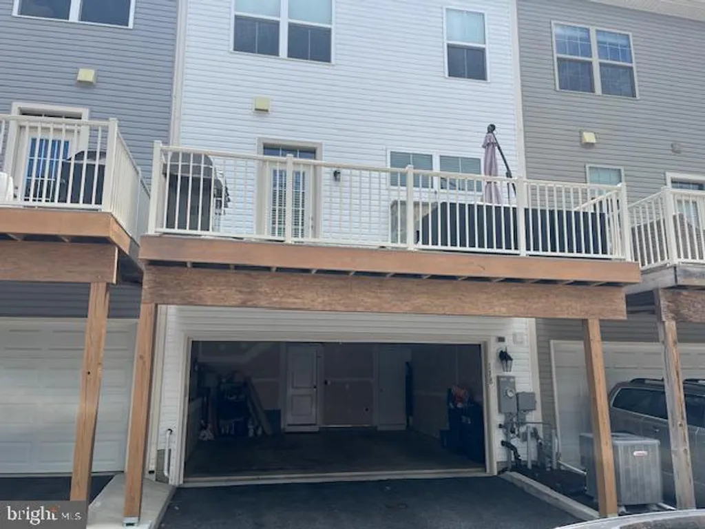 118 Vanguard Lane, Annapolis, MD 21401