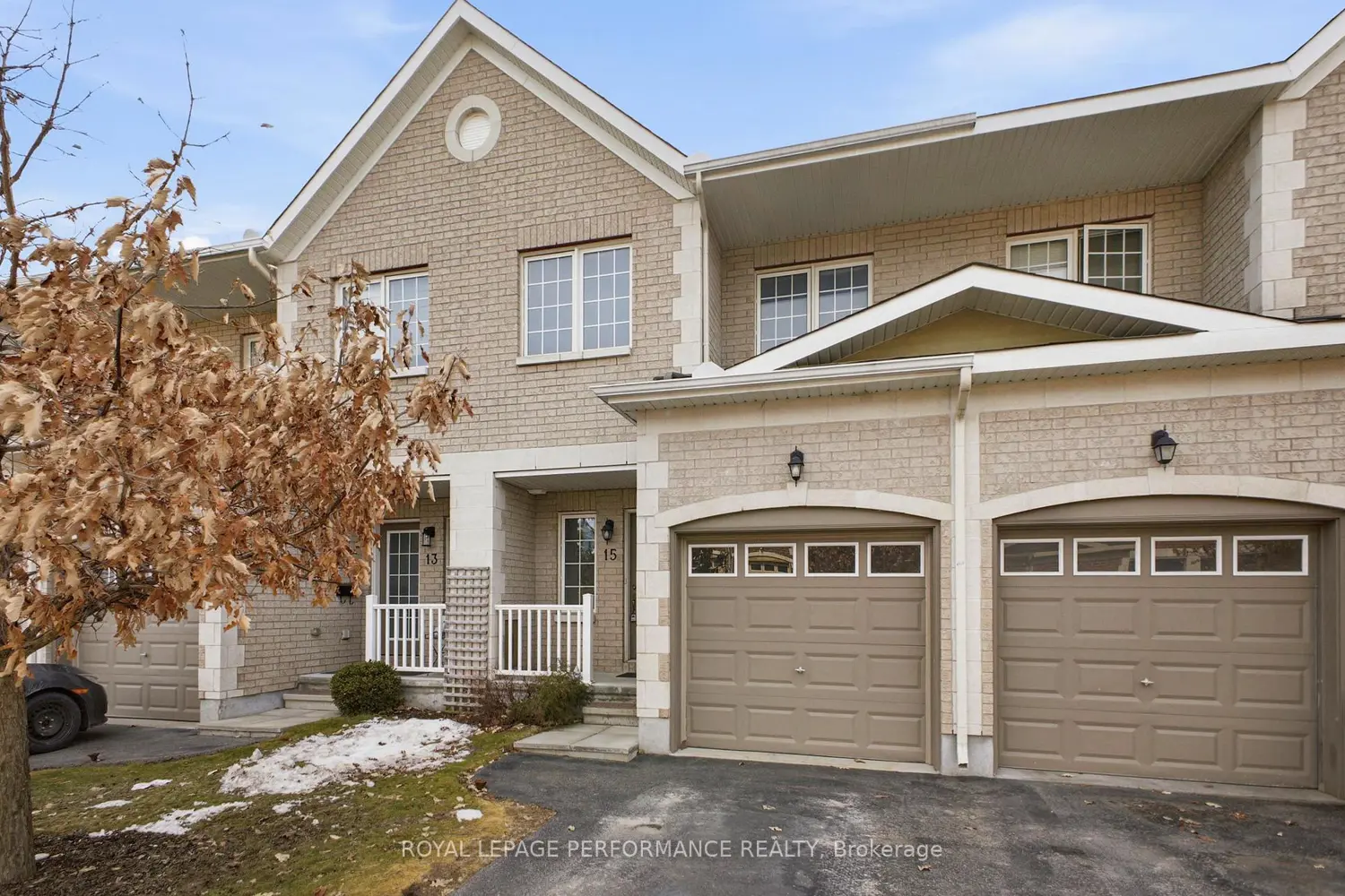 15 Dundalk Private