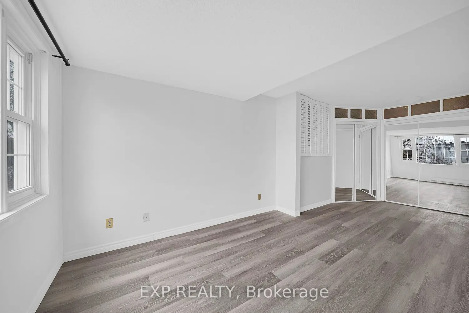 Additional image 7 of 98 Castlegreen Private