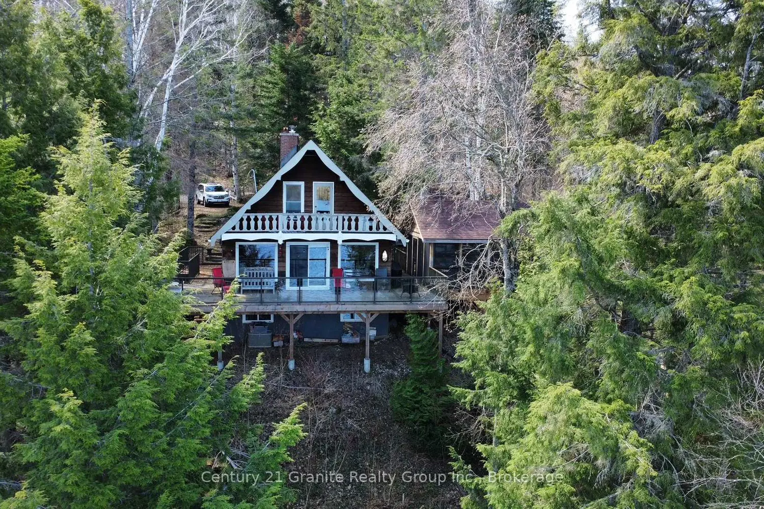 1038 Broken Paddle Road
