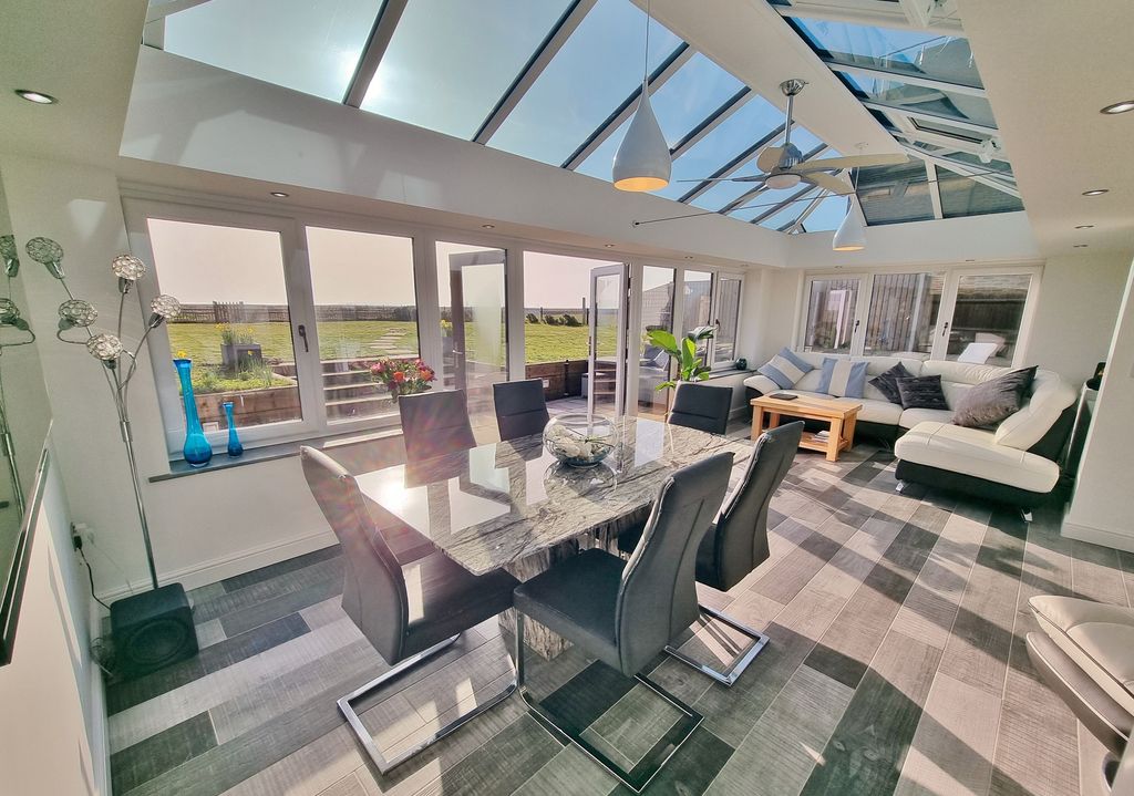 Additional image 2 of 2 bed semi-detached house for saleSouthwood Road, Hayling Island PO11
