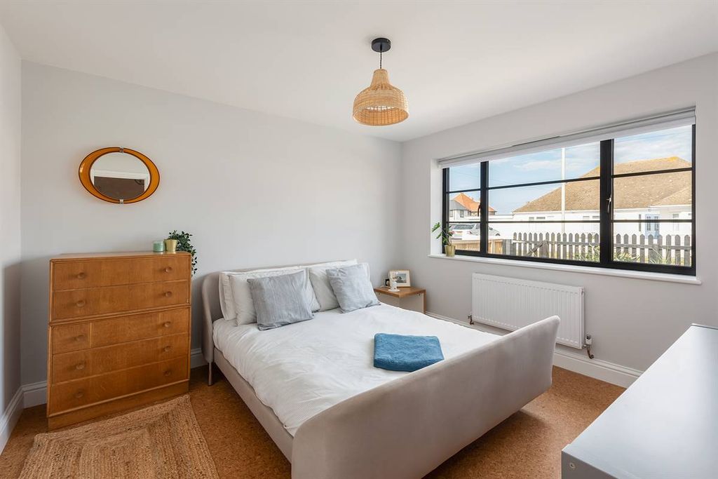 Additional image 17 of 3 bed detached bungalow for saleCentral Avenue, Herne Bay CT6