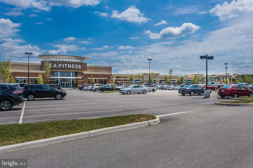 8305 Telegraph Rd, Lorton, VA 22079